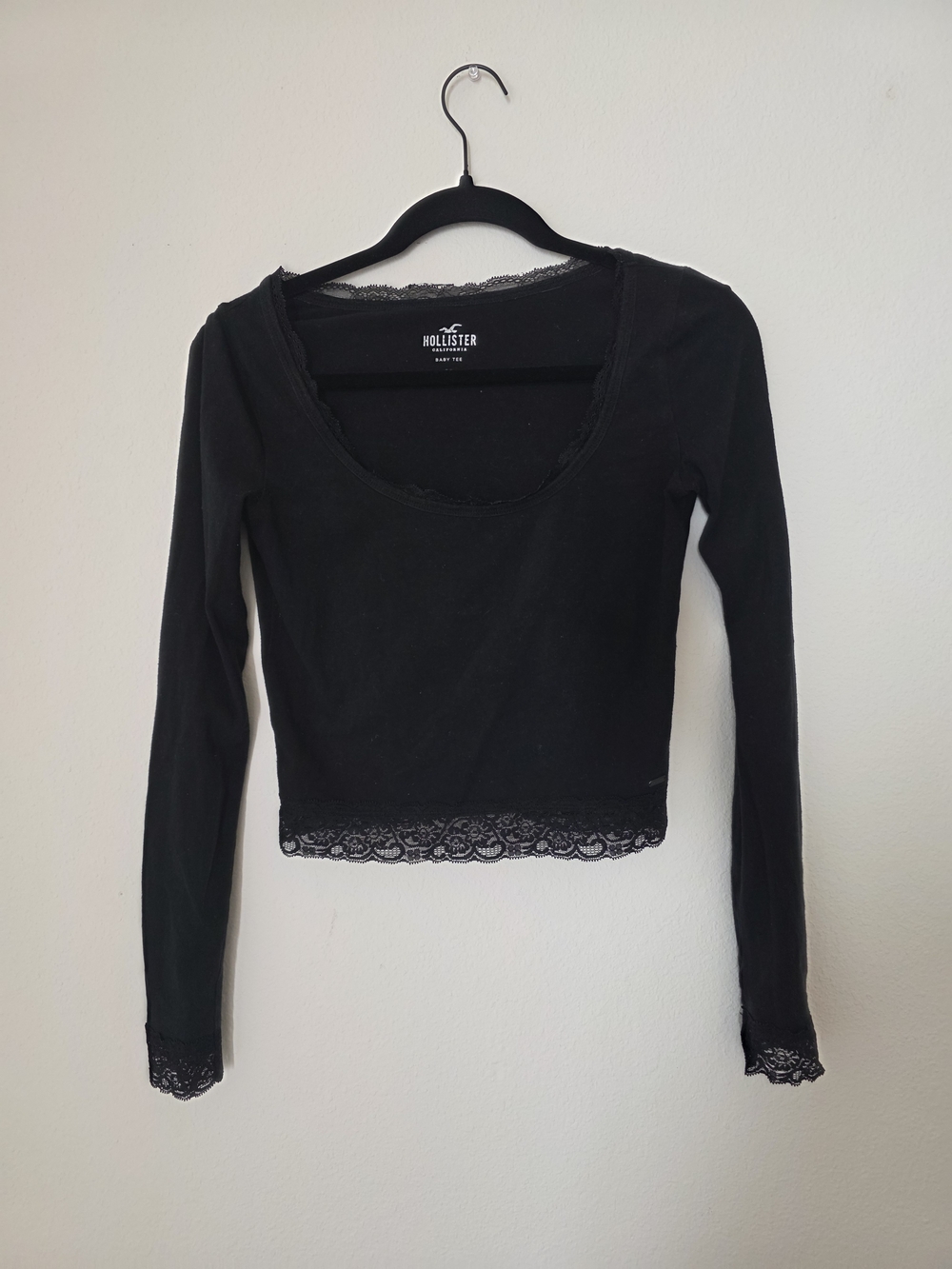 Hollister Black Lace-Trim Long Sleeve Scoop Neck Top